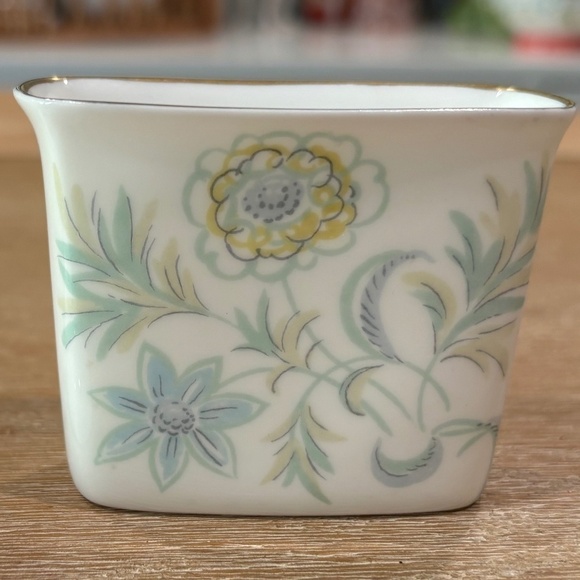 Vintage  1960s Vanessa Minton Cigarette Holder & Coaster Dish Set - Picture 8 of 9